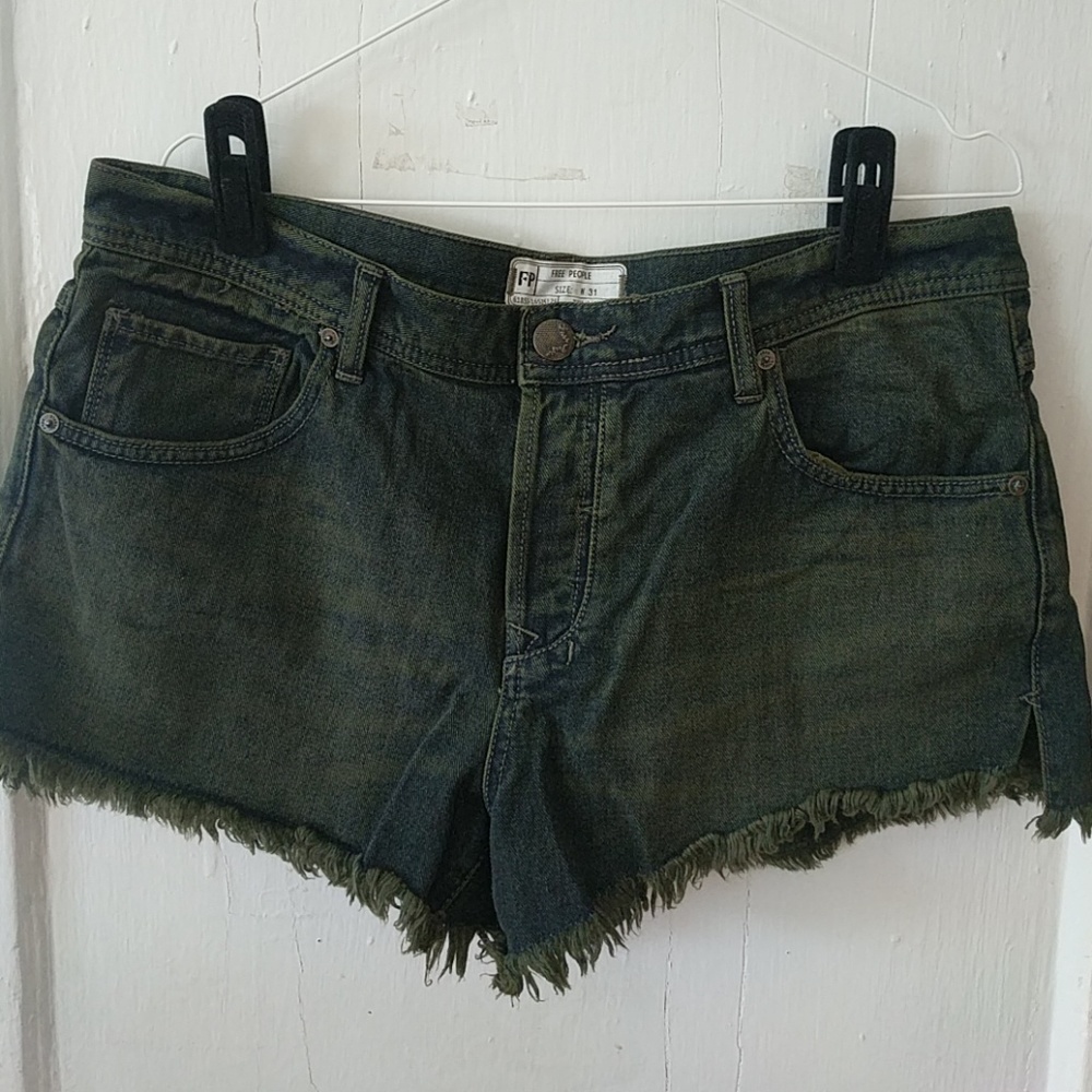 Raw Hem Denim Cutoff